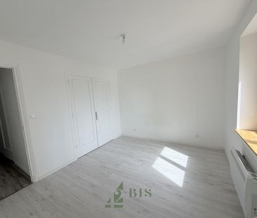 Location Appartement 3 pièces 66m² ROANNE 42300 - Photo 2