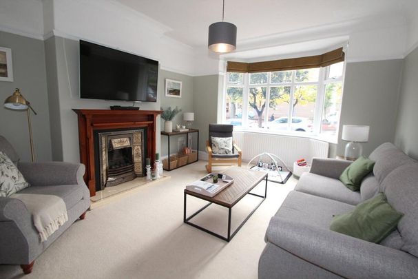 3 bedroom semi-detached house to rent - Photo 1