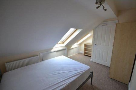 5 bedroom terraced house to rent - Photo 3