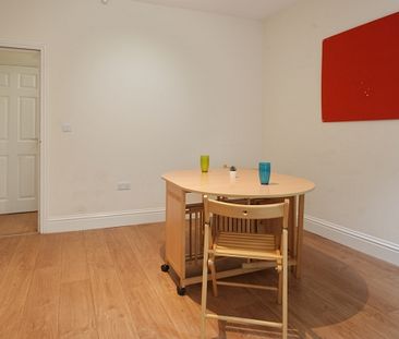 Great 4 bedroom property - Photo 4