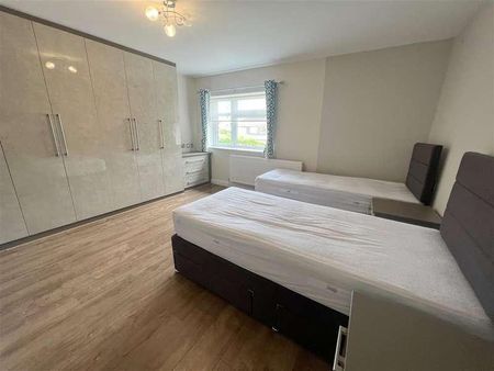 Queens Way, London, NW4 - Photo 3