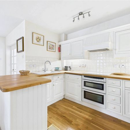 Swallowfield Park, Reading Swallowfield Park, Reading - Photo 3