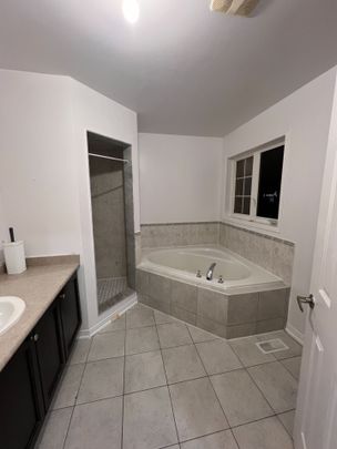 For Lease - 14 Owens Road, Brampton, Ontario - Photo 1