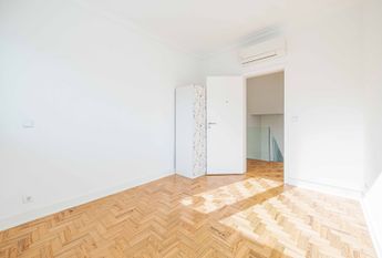 APARTAMENTO T2+1 NA AV ESTADOS UNIDOS DA AMÉRICA - LISBOA