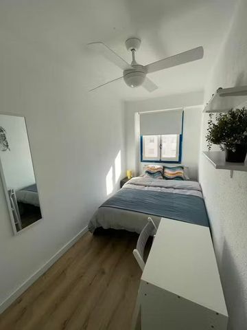 Avinguda del Camí Nou, Xirivella, Valencian Community 46950 - Photo 2