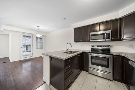 For Lease - 101 McAlister Avenue, Richmond Hill, Ontario - Photo 5