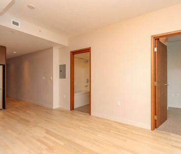 2509-13495 Central Avenue, Surrey - Photo 1