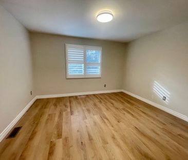 For Lease - 2149 Constance Drive, Oakville, Ontario - Photo 6