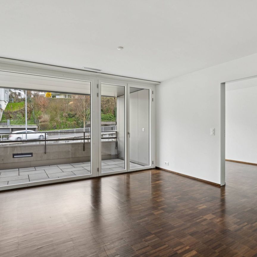 Moderne 3.5-Zimmer-Wohnung in Seenähe - Photo 1