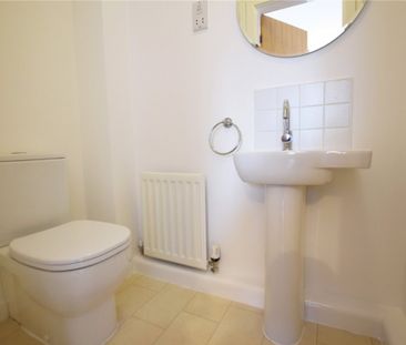 Pullman House, 11 Tudor Way, Beeston, Leeds, LS11 - Photo 5