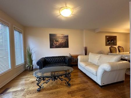 For Lease - 83 Floyd Avenue, Toronto, Ontario - Photo 4