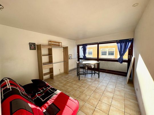 Location Appartement 1 pièce 25m² BORDEAUX 33000 - Photo 1