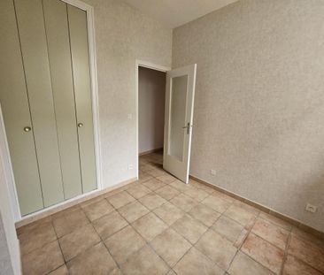 Location Appartement 3 pièces 56m² LE CREUSOT 71200 - Photo 4