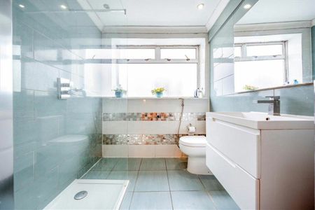 Blackfen Road, Blackfen, DA15 - Photo 5