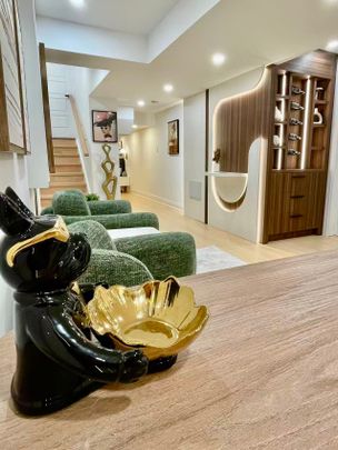 For Lease - 160 WILLIAM BOOTH Avenue, Newmarket, Ontario - Photo 1