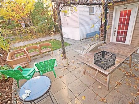 3010 Rue Sherbrooke E. - Photo 2