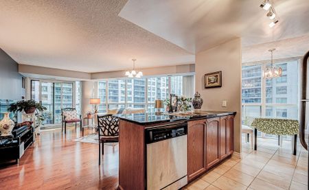 For Lease - 30 Grand Trunk Crescent Unit# 711, Toronto, Ontario - Photo 2