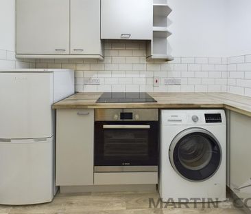 1 bedroom flat to rent - Photo 6