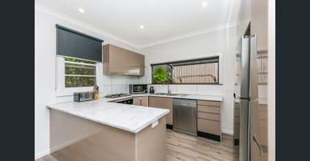 FULLY FURNISHED - SEE AGENT FOR AVAILABILITY - Photo 5