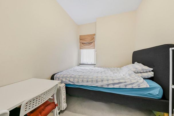 4 bedroom semi-detached house to rent - Photo 1