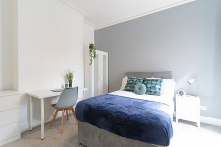 Playfair #4 - Photo 4