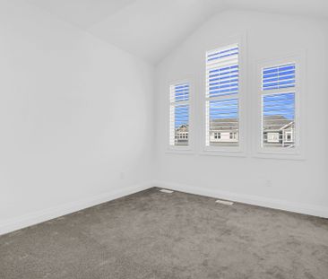 For Lease - 18 Saxony Street, Kitchener, Ontario - Photo 4