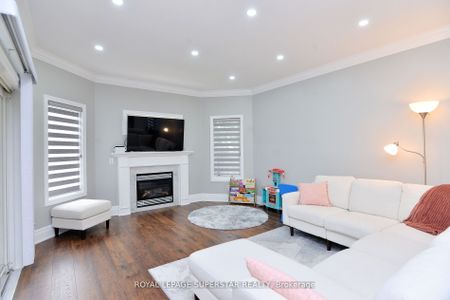 For Lease - 12 El Camino Way Unit# Upper, Brampton, Ontario - Photo 2