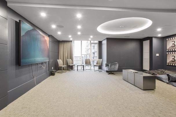 For Lease - 16 Concord Place Unit# 216, Grimsby, Ontario - Photo 1