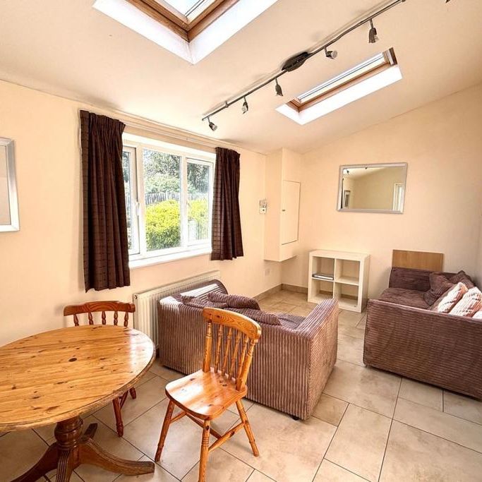 5 bedroom terraced house to rent - Photo 1