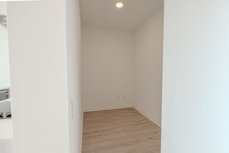 For Lease - 2495 Eglinton Avenue Unit# 805, Mississauga, Ontario - Photo 2