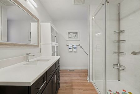 For Lease - 833 Champlain Street Unit# B, Orleans - Cumberland and Area, Ontario - Photo 5