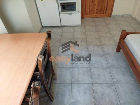 Studio/Γκαρσονιέρα για ενοικίαση Κέντρο (Ρίο) - Φωτογραφία 2