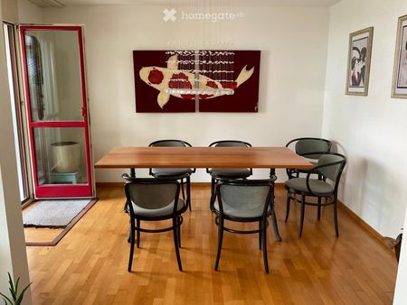 Grosszügige 4.5-Zimmer-Wohnung an zentraler Lage - Photo 3