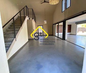 Location Maison 6 pièces 165m² LA MONTAGNE 97417 - Photo 5