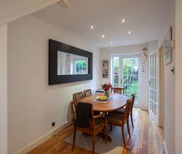 2 Bed Terraced House, Pendragon Walk, NW9 - Photo 6