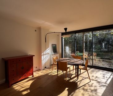 Location Appartement 4 pièces 93m² BORDEAUX 33000 - Photo 3