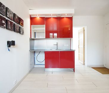 Location Appartement 2 pièces 23m² - Photo 2