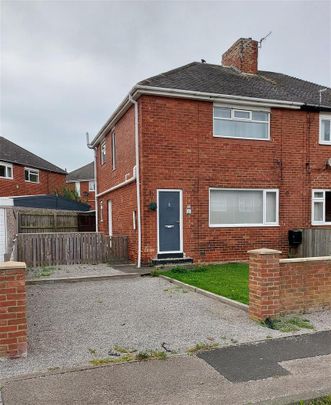 3 bedroom semi-detached house to rent - Photo 1