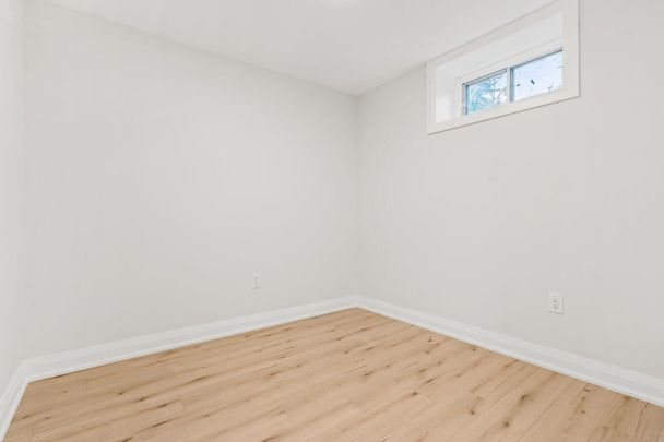 For Lease - 2 John Street Unit# Unit 3, Halton Hills, Ontario - Photo 1