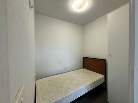 1-Bedroom Apartment in Prime Prahran Location - Photo 2