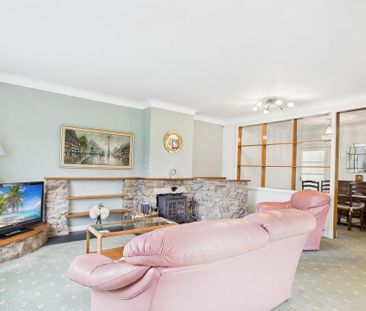 3 bedroom semi-detached house to rent - Photo 3