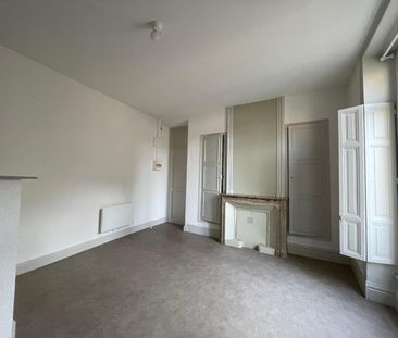 Location Appartement 2 pièces 32m² AUBENAS 07200 - Photo 1