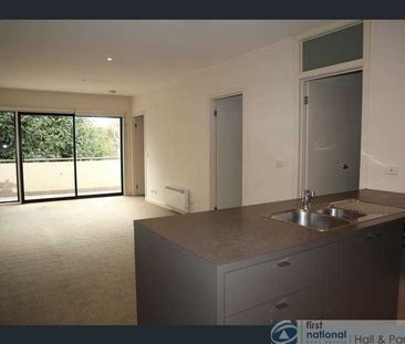 32 / 2 Greenfield Drive, Clayton - Photo 5