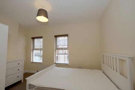 29 Kensington Avenue, Belfast, BT5 5JN - Photo 3