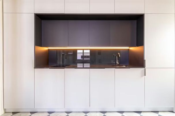 Calle Liñán, Sevilla, Andalusia 41002 - Photo 1