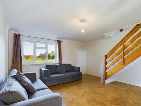 3 bedroom terraced house to rent - Photo 1