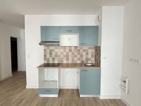 Location Appartement 3 pièces 60m² PERPIGNAN 66000 - Photo 5