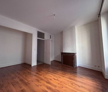 Location Appartement 1 pièce 42m² GRENOBLE 38000 - Photo 4