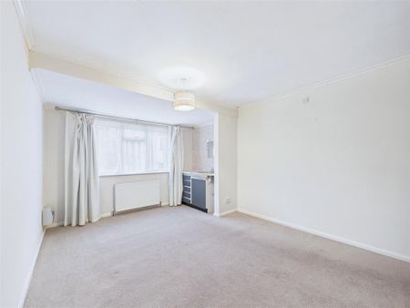 3 bedroom bungalow to rent - Photo 4