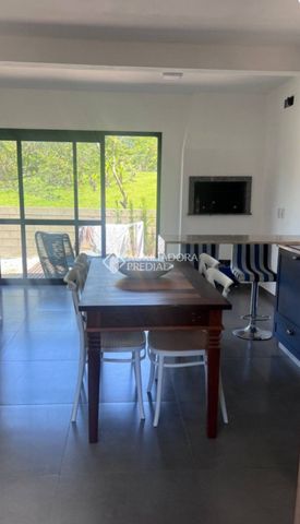 Casa com 2 quartos e 120m² para alugar em Encantada, Garopaba. - Photo 2